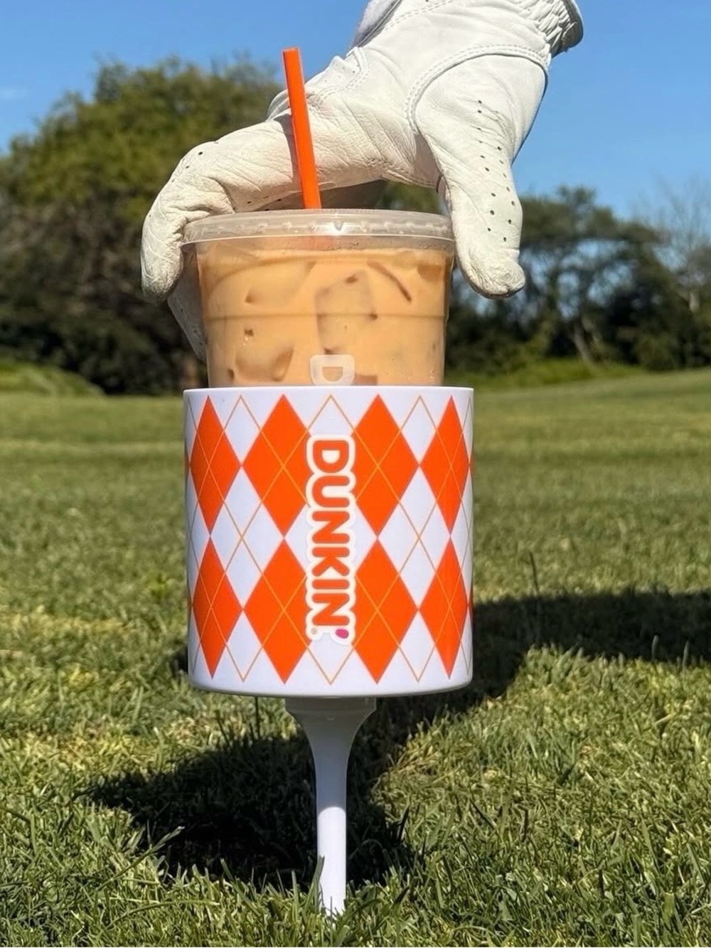 NIB Dunkin Golf Set ⛳️ - Picture 2 of 3